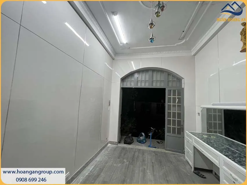 Căn Hộ Thi Công Ốp Tường Bằng PVC Trắng Trơn Kosmos Giá Thành Hợp Lý Căn Hộ Thi Công Ốp Tường Bằng PVC Trắng Trơn Kosmos Giá Thành Hợp Lý